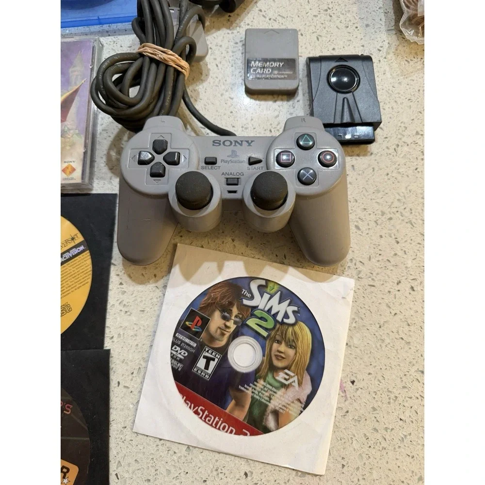 playstation 2 controller,lot Of‎ 9 Games
